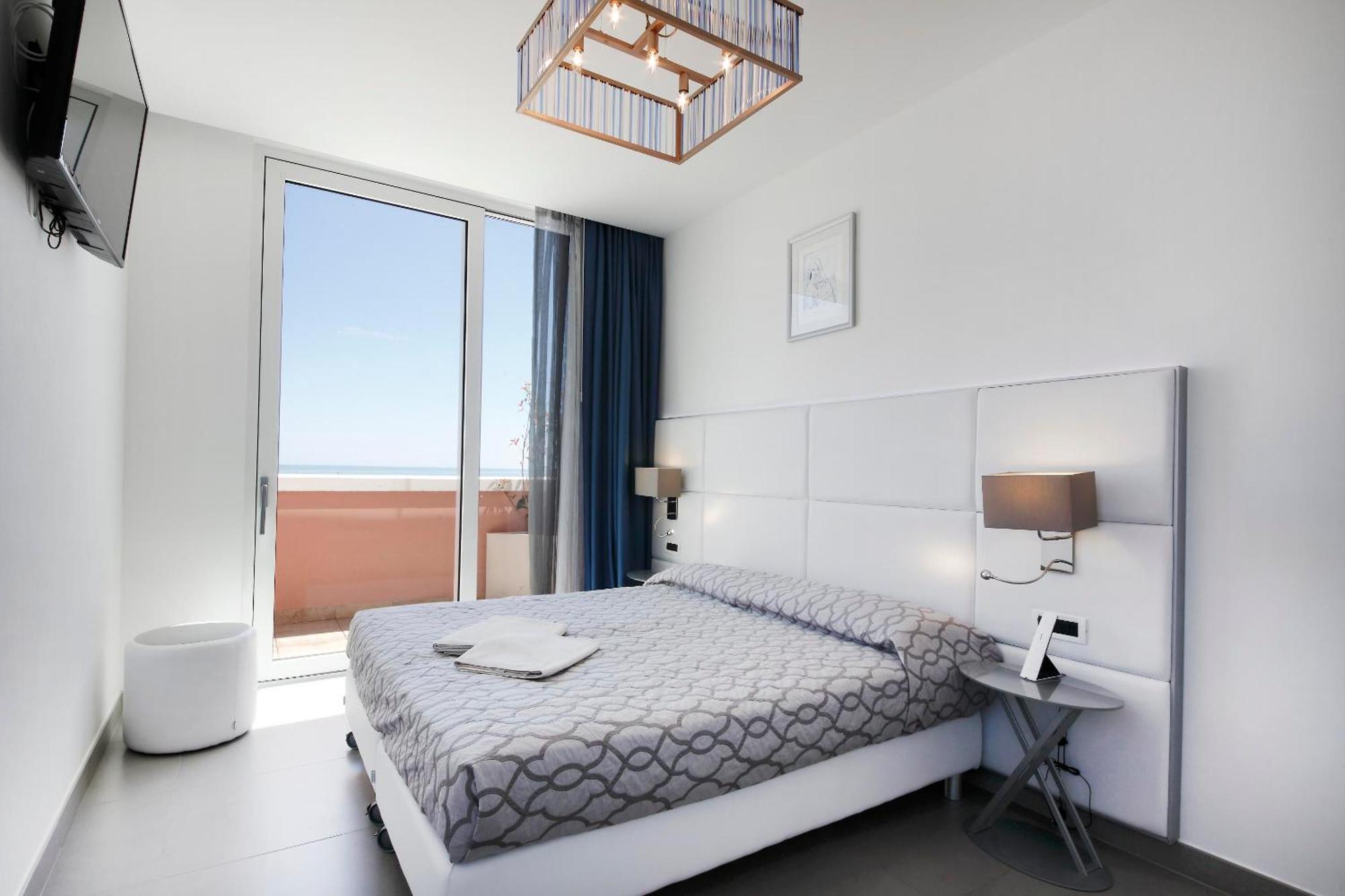 Grande Albergo Marin Lignano Sabbiadoro Kültér fotó